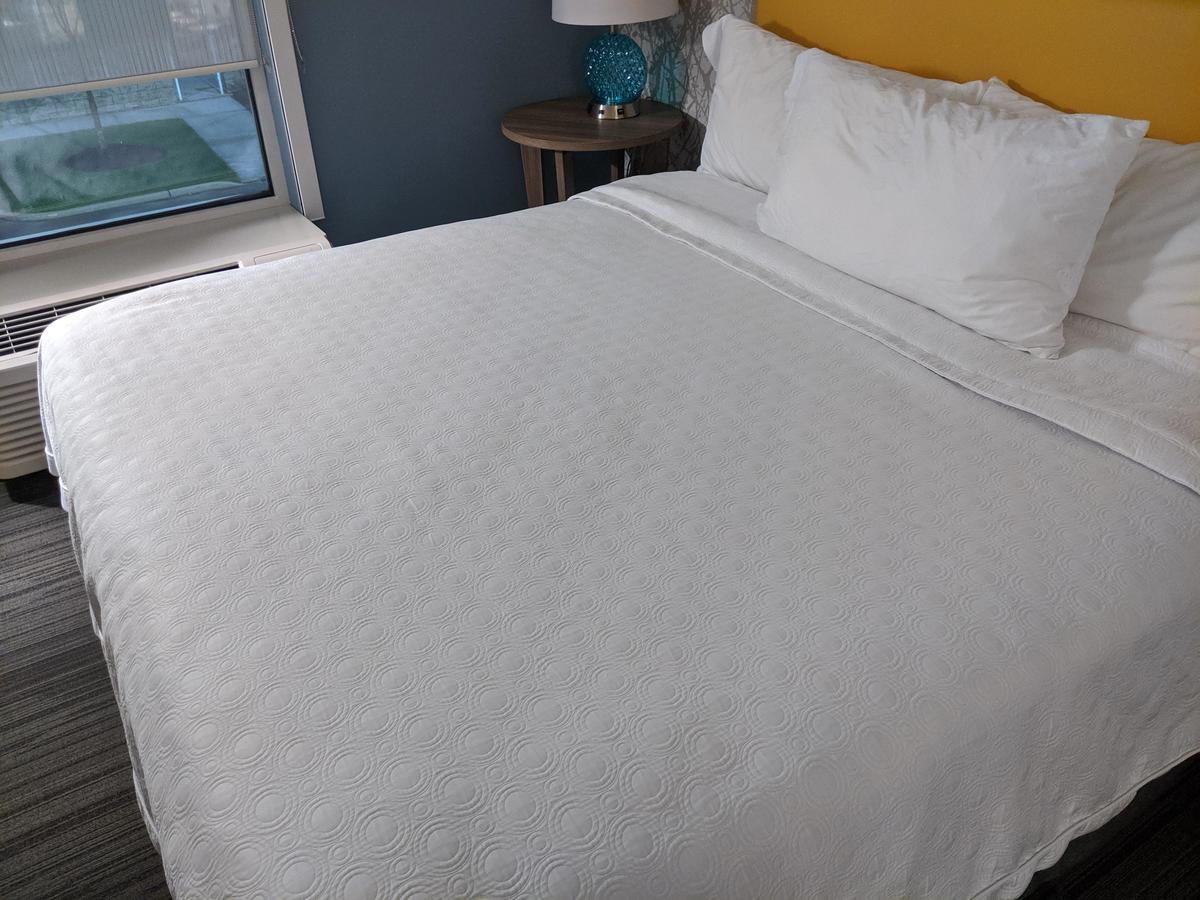 Home2 Suites By Hilton Newark Airport - thumb 1