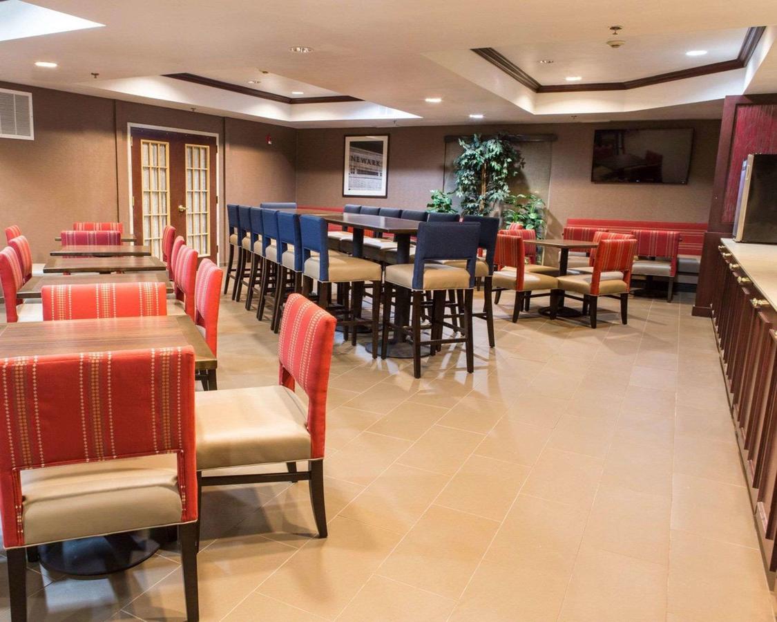 Comfort Suites Newark - Harrison - thumb 19