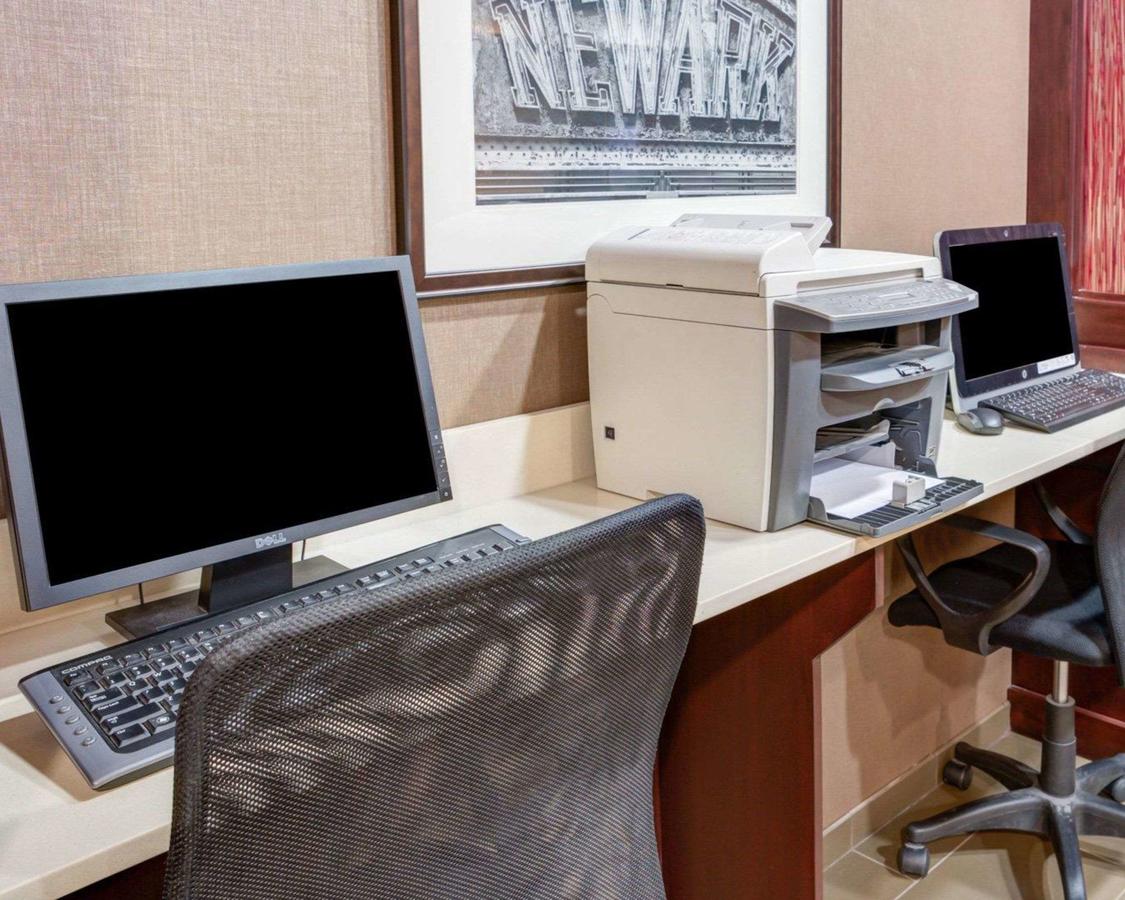 Comfort Suites Newark - Harrison - thumb 2