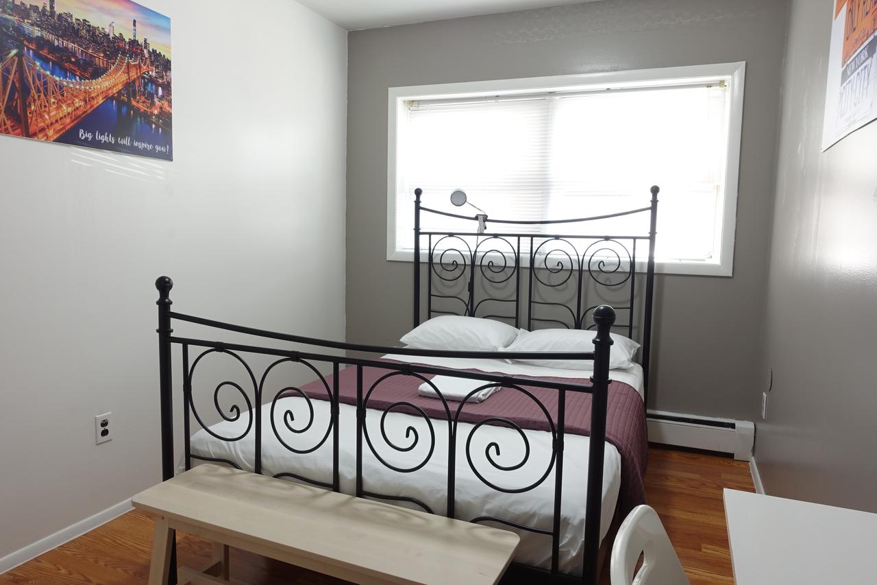 Best Room NYCâœˆï¸ŽEWR Layoverâž¤Walk To NYC Subway - thumb 0