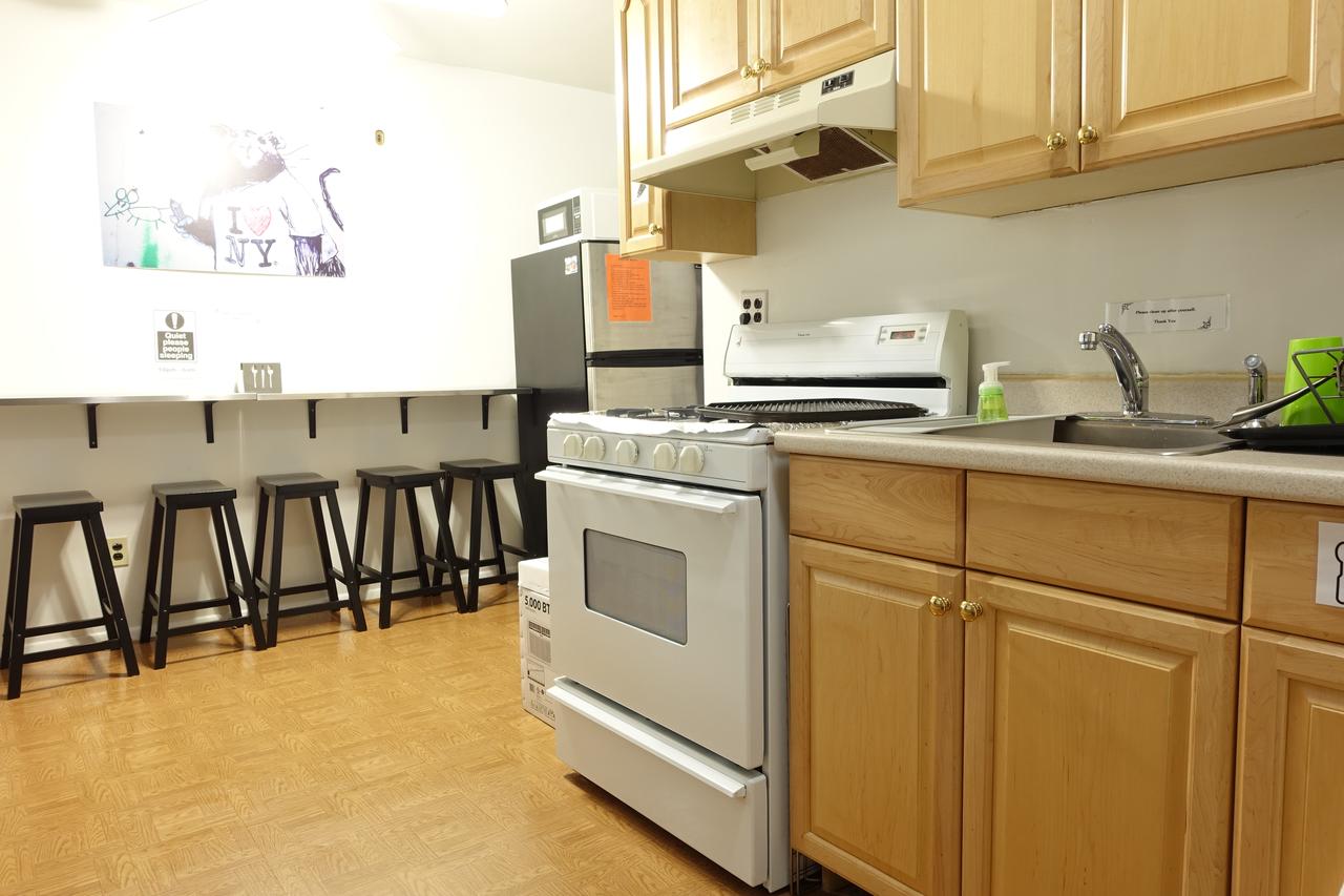 Best Room NYCâœˆï¸ŽEWR Layoverâž¤Walk To NYC Subway - thumb 26