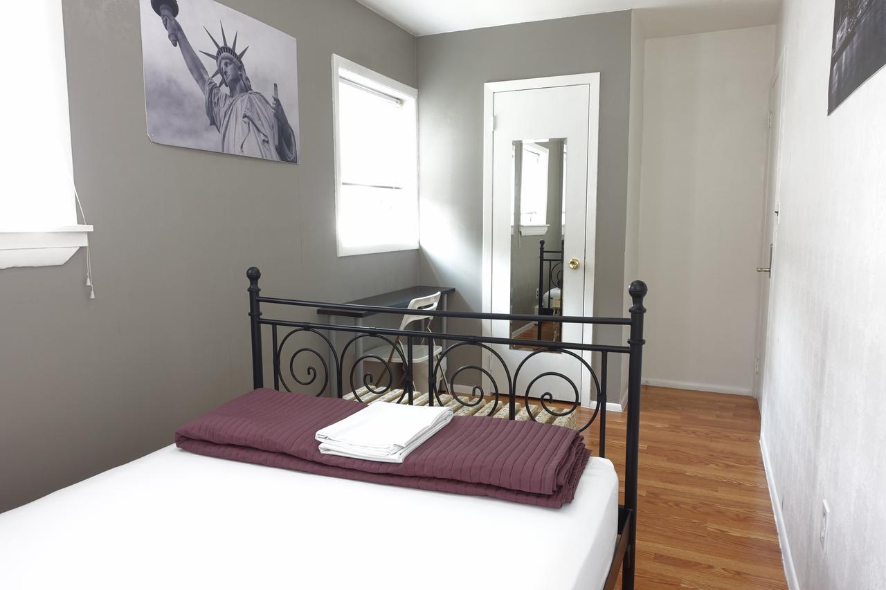 Best Room NYCâœˆï¸ŽEWR Layoverâž¤Walk To NYC Subway - thumb 17