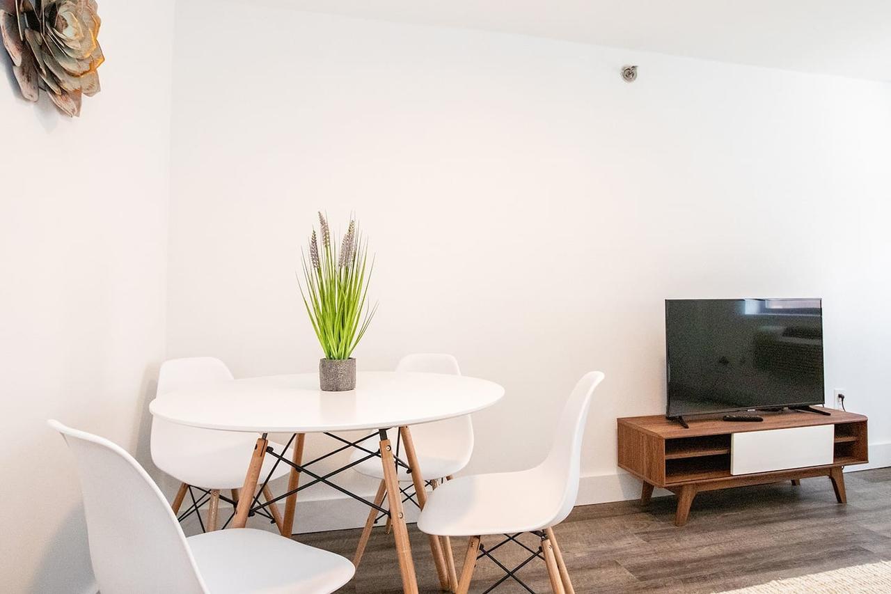 Modern 2BR On Garden St W/ Gym, 15 Min From NYC - thumb 2