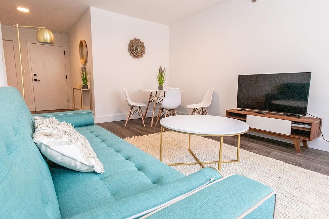 Modern 2BR On Garden St W/ Gym, 15 Min From NYC - thumb 1