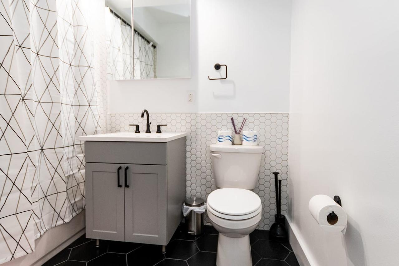 Modern 2BR On Garden St W/ Gym, 15 Min From NYC - thumb 4