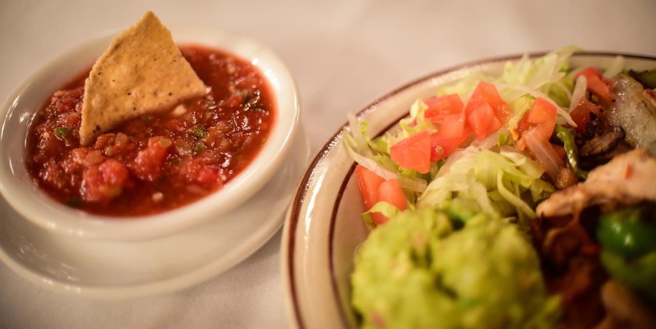 El Rancho Hotel - thumb 36