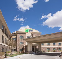 Holiday Inn Express and Suites Los Alamos Entrada Park - Accommodation Rooms