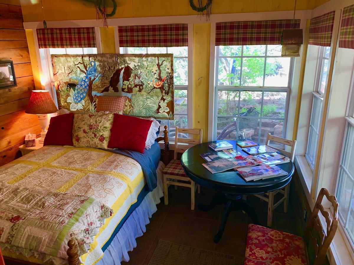 Brinkley House At Sunny Mellow Eco Villa - thumb 36