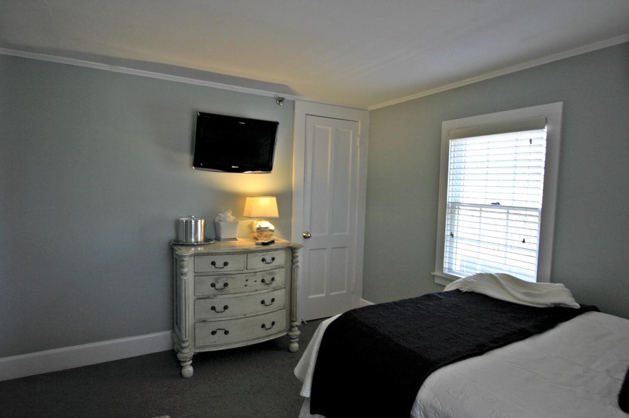 The Hedges Inn - thumb 29