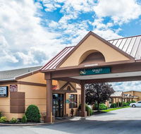 Quality Inn Buffalo Airport - Accommodation Rooms