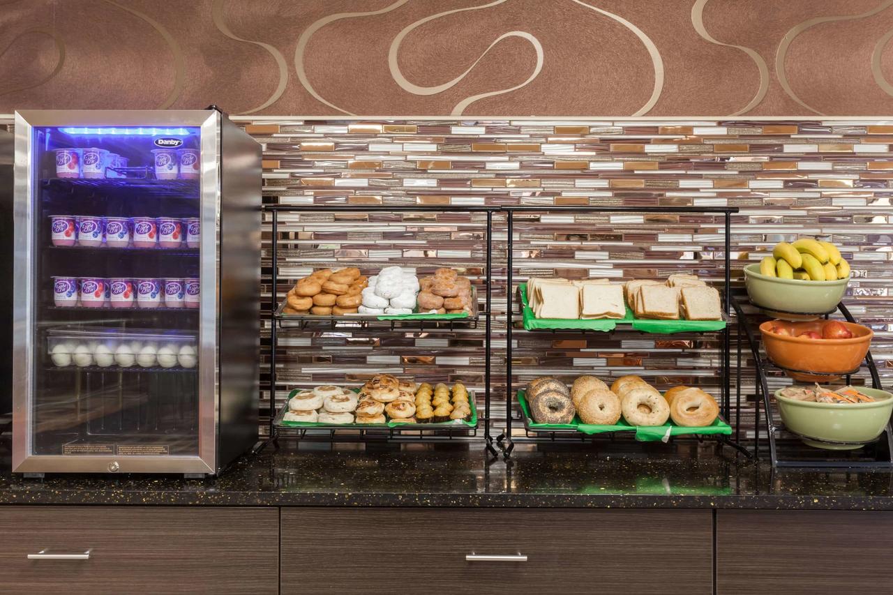 Ramada By Wyndham Newburgh/West Point - thumb 31