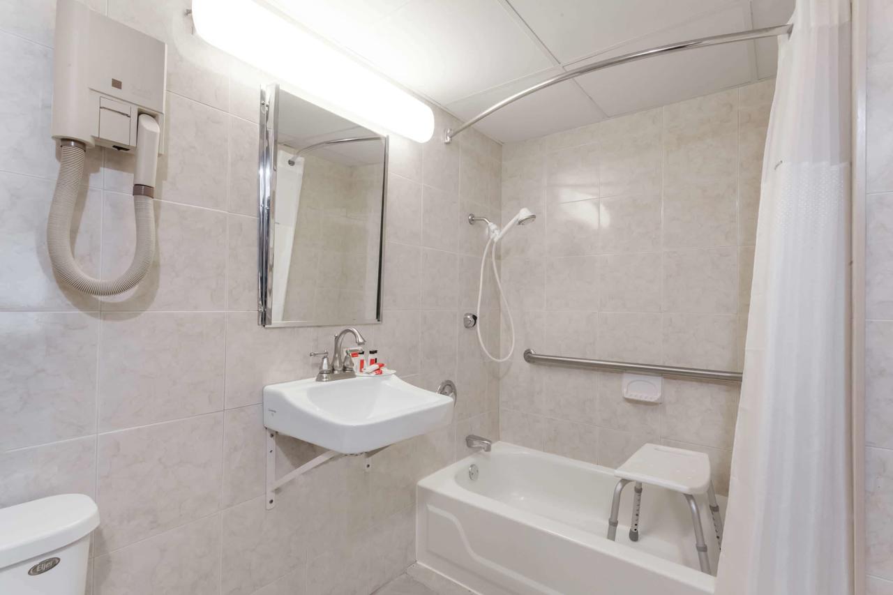 Ramada By Wyndham Newburgh/West Point - thumb 39