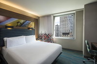 Aloft Manhattan Downtown - Financial District Accommodation Rooms