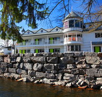 The Roxbury - Accommodation Rooms