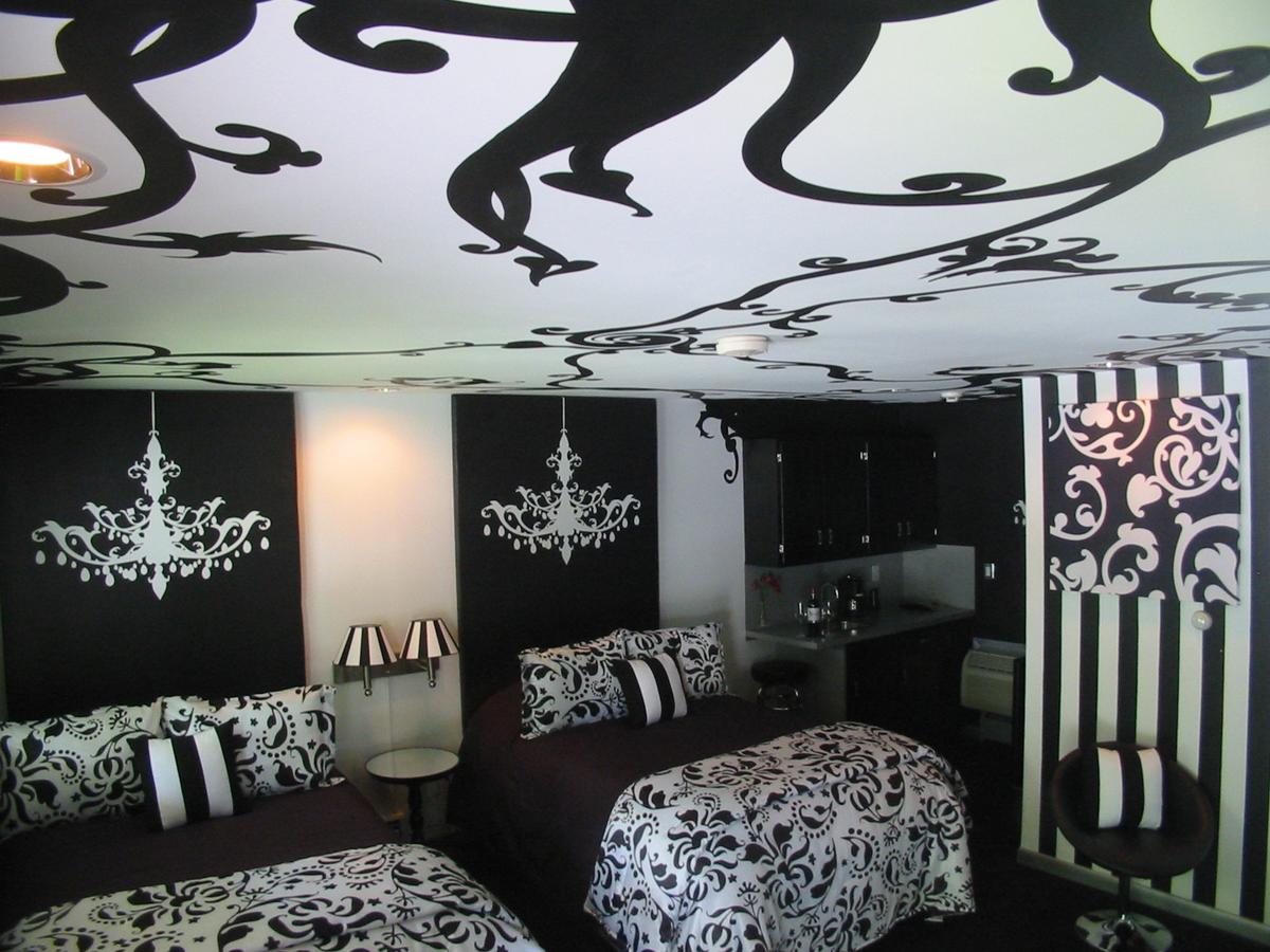 The Roxbury - thumb 36