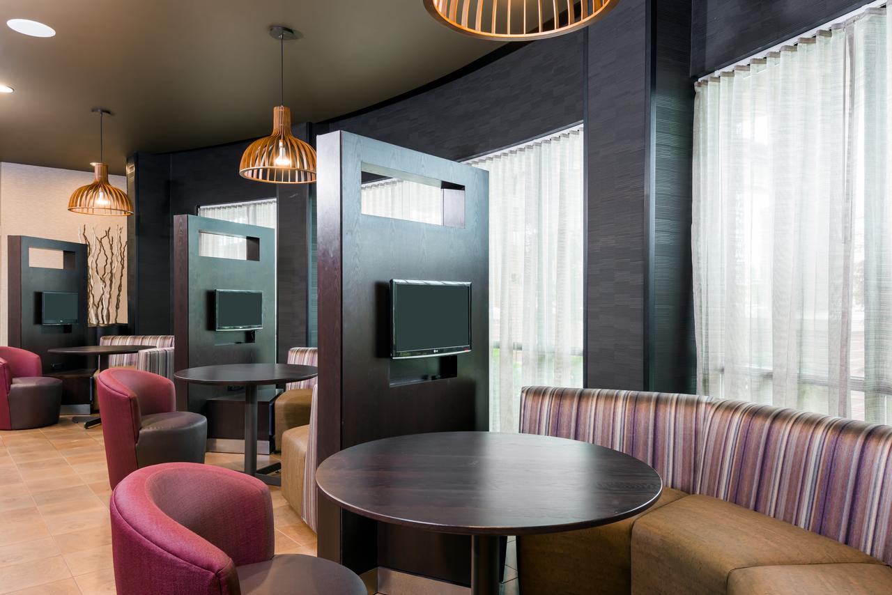 Courtyard By Marriott Buffalo Airport - thumb 8