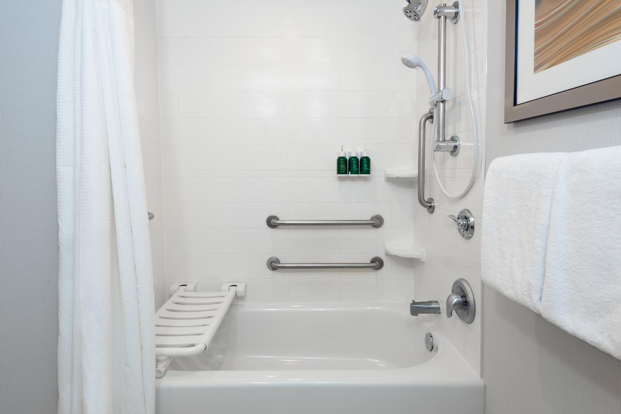 Courtyard By Marriott Buffalo Airport - thumb 31