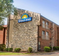 Days Inn by Wyndham Raleigh-Airport-Research Triangle Park - Accommodation Rooms