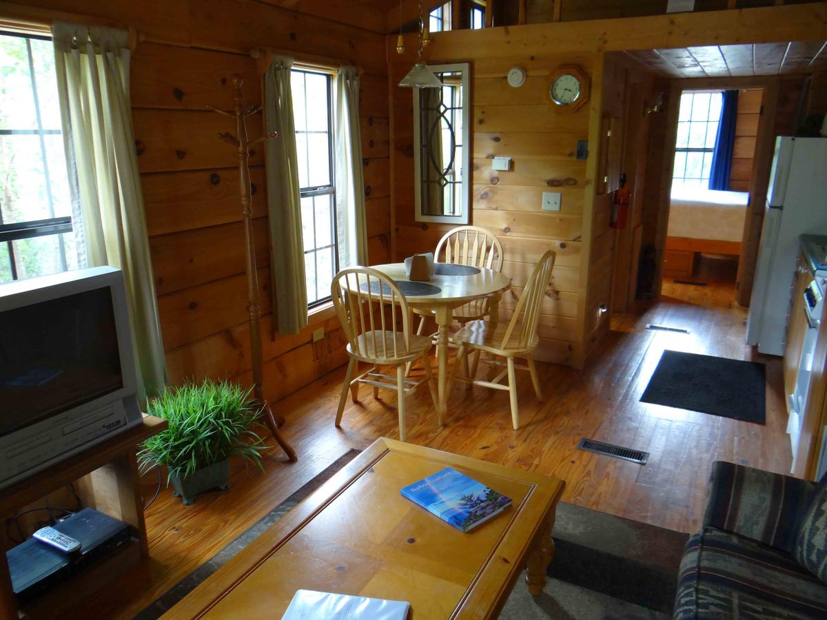 Engadine Inn And Cabins - thumb 32