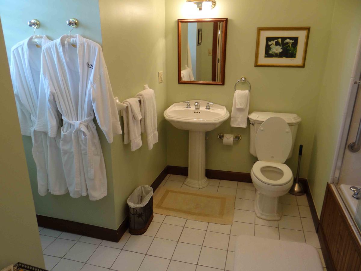 Engadine Inn And Cabins - thumb 37