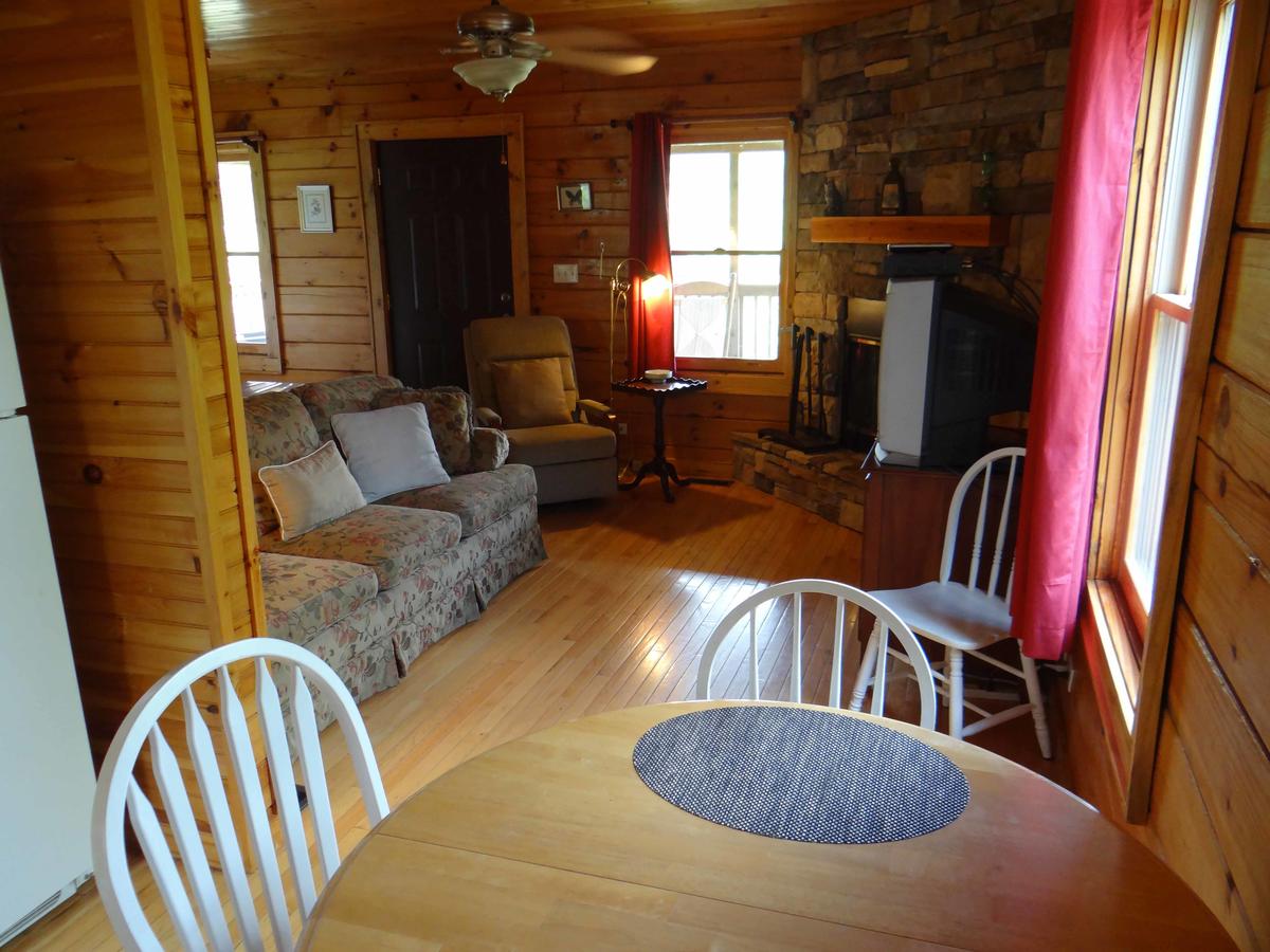 Engadine Inn And Cabins - thumb 1