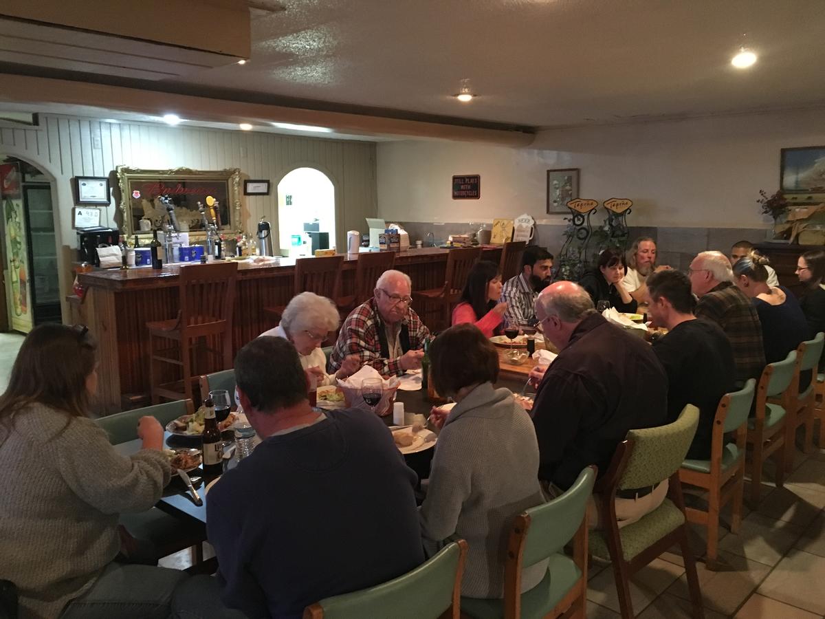 Skyline Village Inn - thumb 31