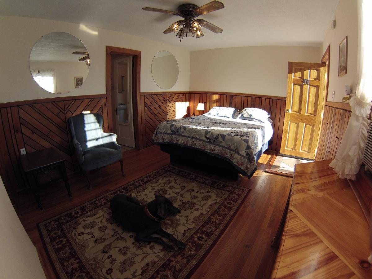 Skyline Village Inn - thumb 9