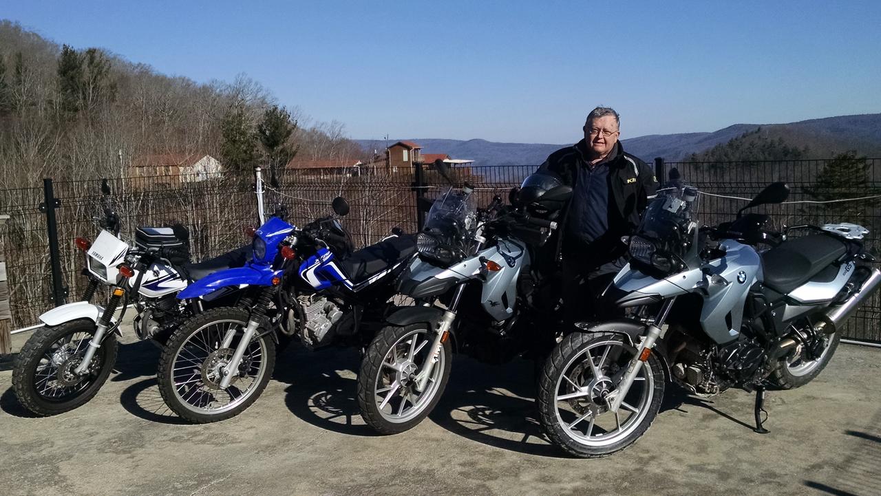 Skyline Village Inn - thumb 20