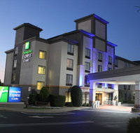 Holiday Inn Express Hotel  Suites Charlotte-Concord I-85 - Accommodation Rooms