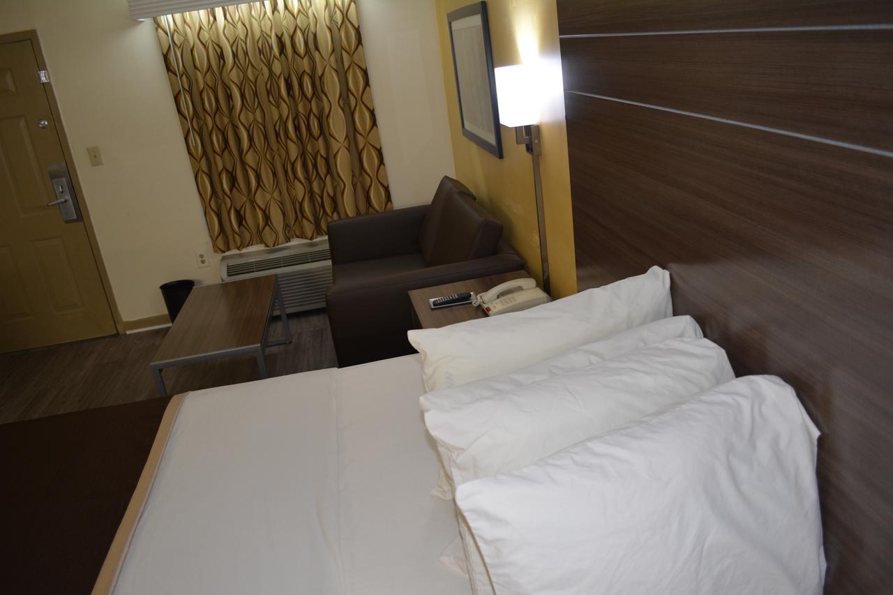 Southern Inn Lumberton - thumb 35