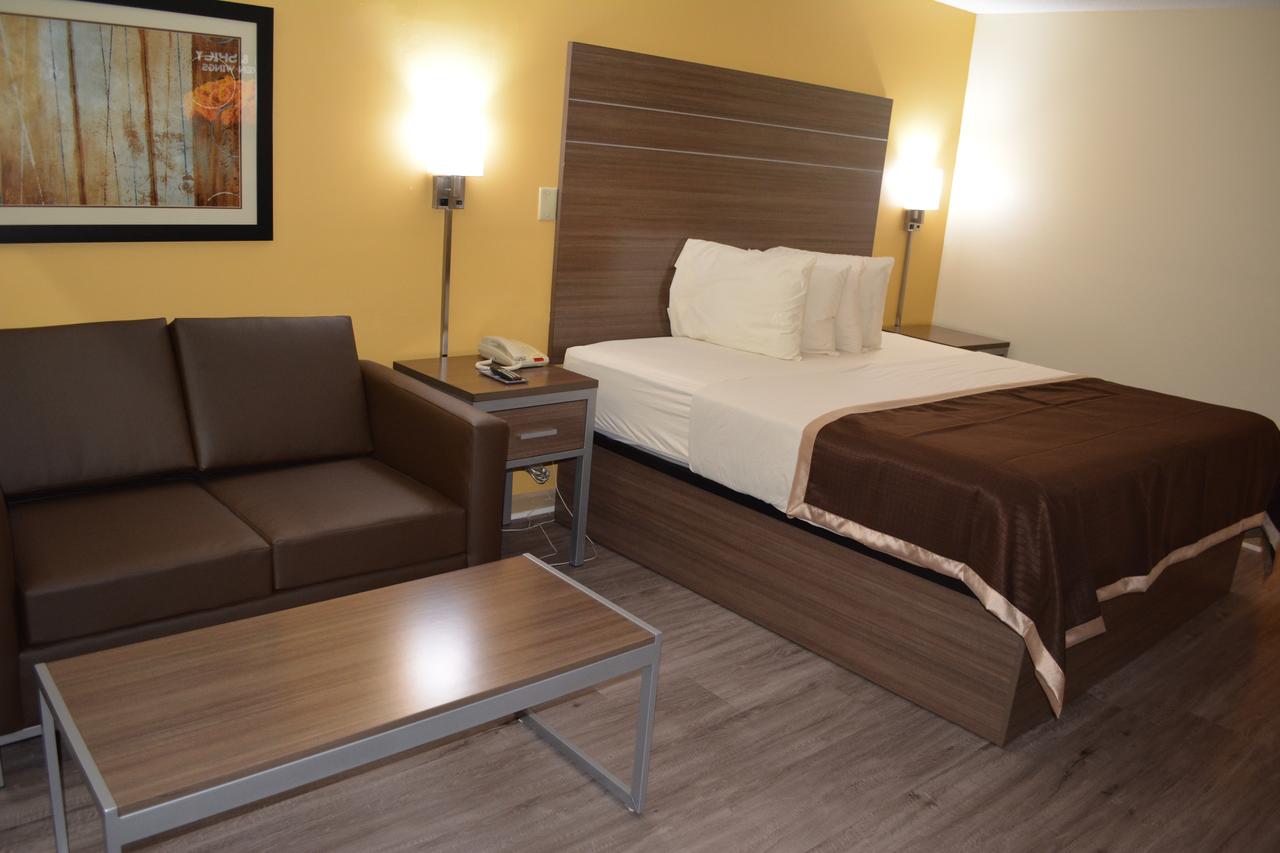 Southern Inn Lumberton - thumb 11