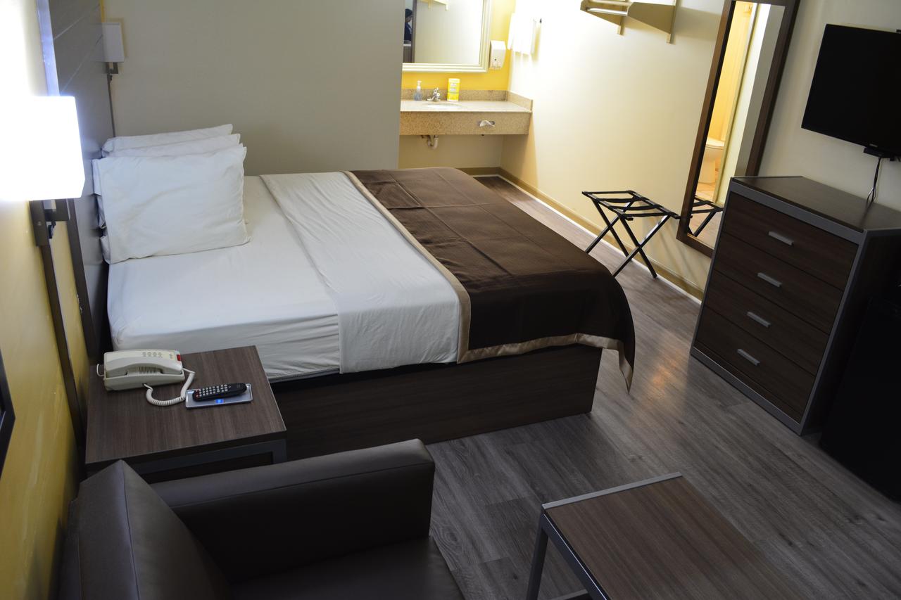 Southern Inn Lumberton - thumb 10