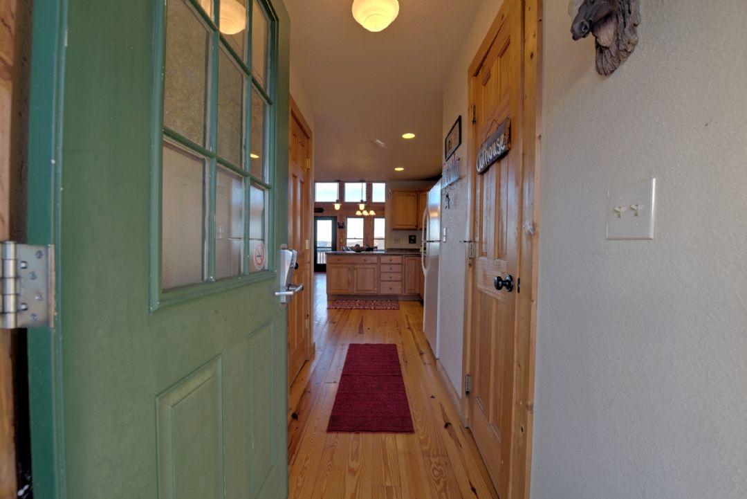 Sky High Cabin - thumb 1