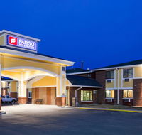 Fargo Inn and Suites - Accommodation Rooms