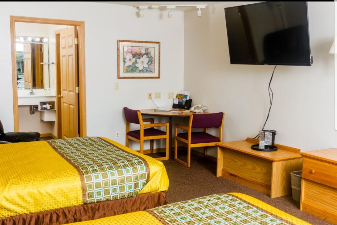 Colonial Manor Motel - thumb 27