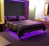 Colonial Manor Motel - Accommodation Rooms