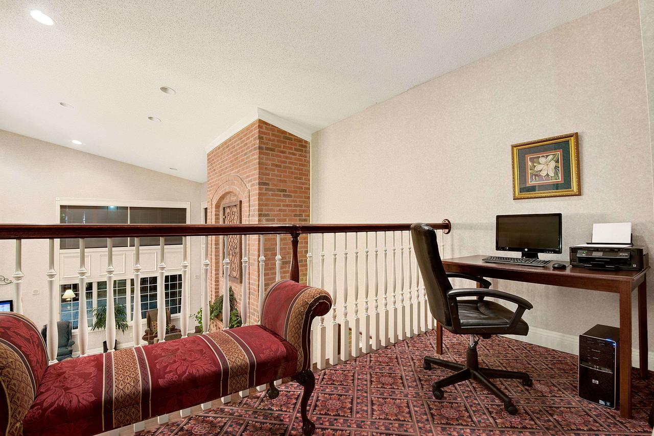 Days Inn By Wyndham Lisbon - thumb 11