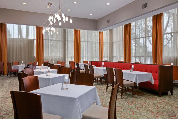 Radisson Hotel At The University Of Toledo - thumb 10