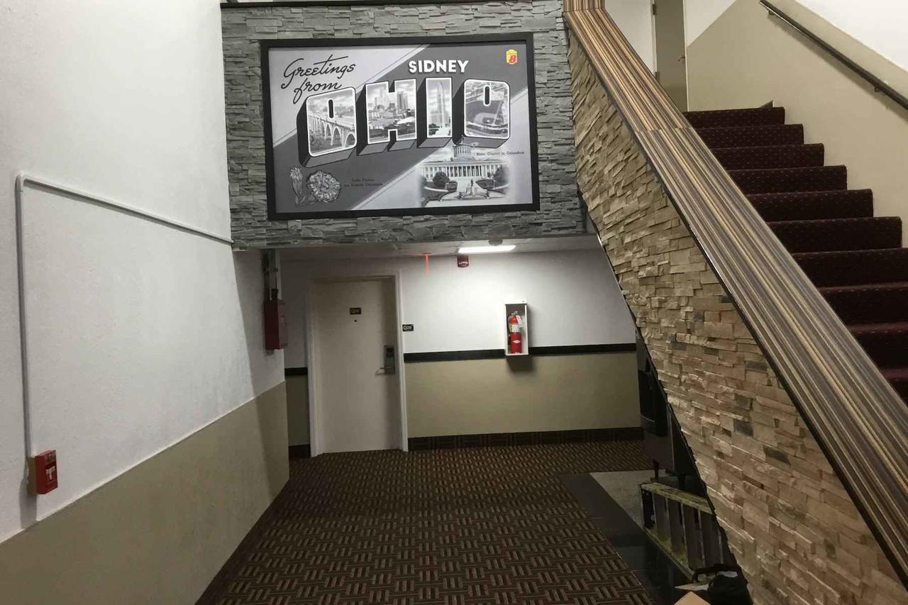 Super 8 By Wyndham Sidney - thumb 17