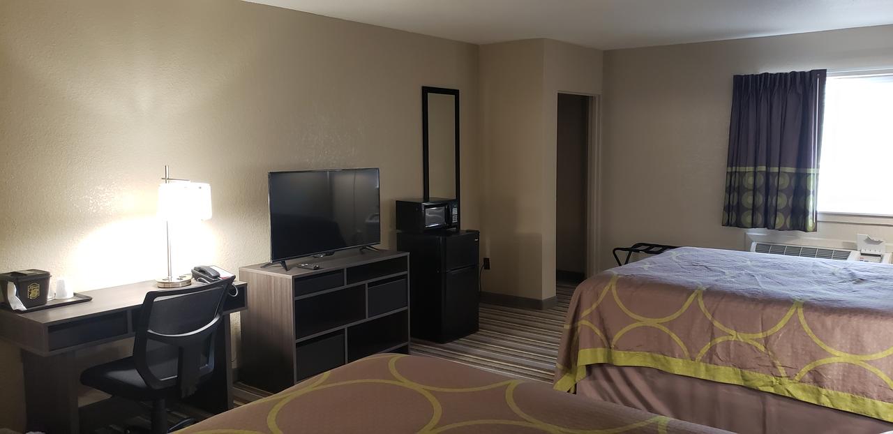 Super 8 By Wyndham Sidney - thumb 21