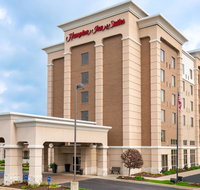 Hampton Inn  Suites Cleveland-Beachwood - Accommodation Rooms