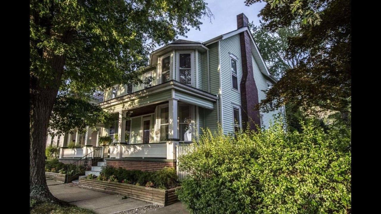 The 1850 Inn - thumb 1