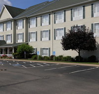 Coshocton Village Inn & Suites - Accommodation Rooms