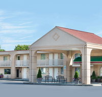 Baymont by Wyndham Sandusky - Accommodation Rooms