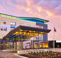 Aloft Beachwood - Accommodation Rooms