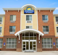 Days Inn  Suites by Wyndham Caldwell - Accommodation Rooms
