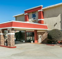 Ramada by Wyndham Oklahoma City Airport North - Accommodation Rooms