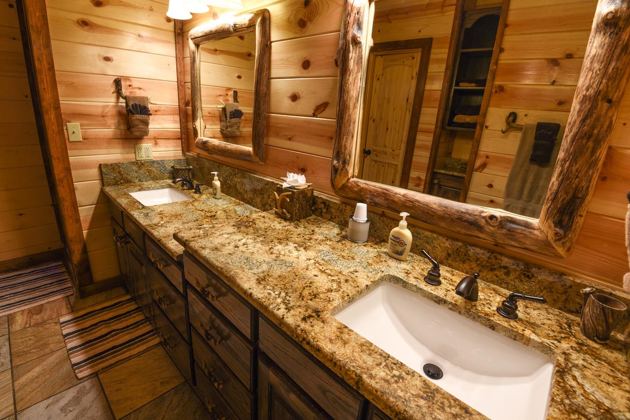 Stumbling Deer Cabin Broken Bow Cabin - thumb 20