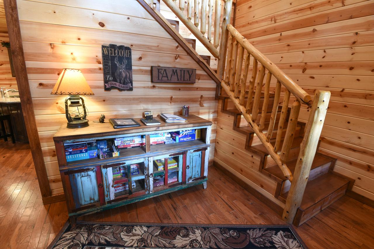 Stumbling Deer Cabin Broken Bow Cabin - thumb 1