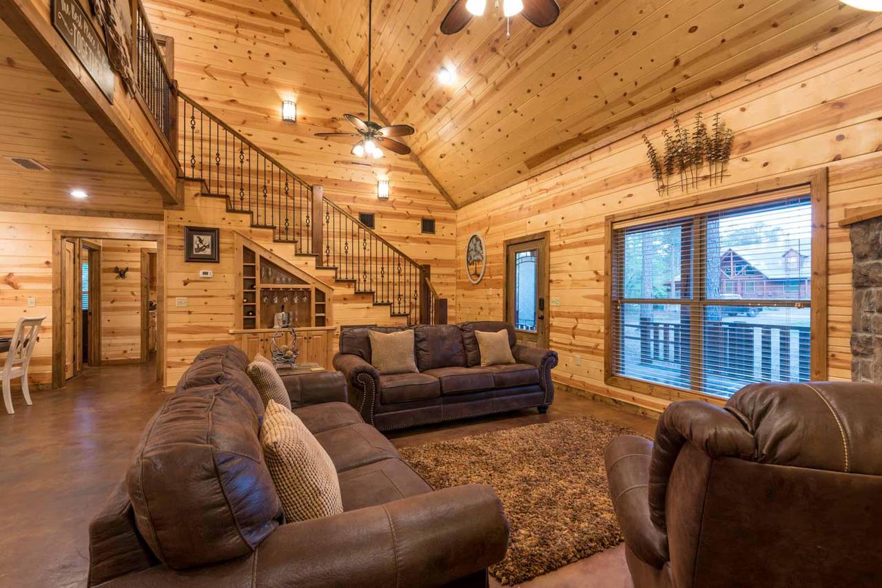Silver Dollar Lodge (5 Bdrm) (High Lux) Hot Tub Cabin - thumb 37